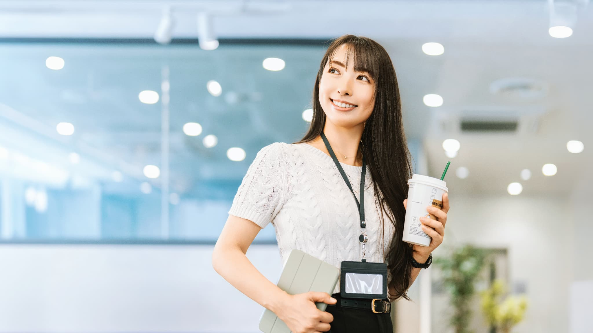 社内の休憩スペースを充実させる工夫とは？手軽な軽食と飲み物選び