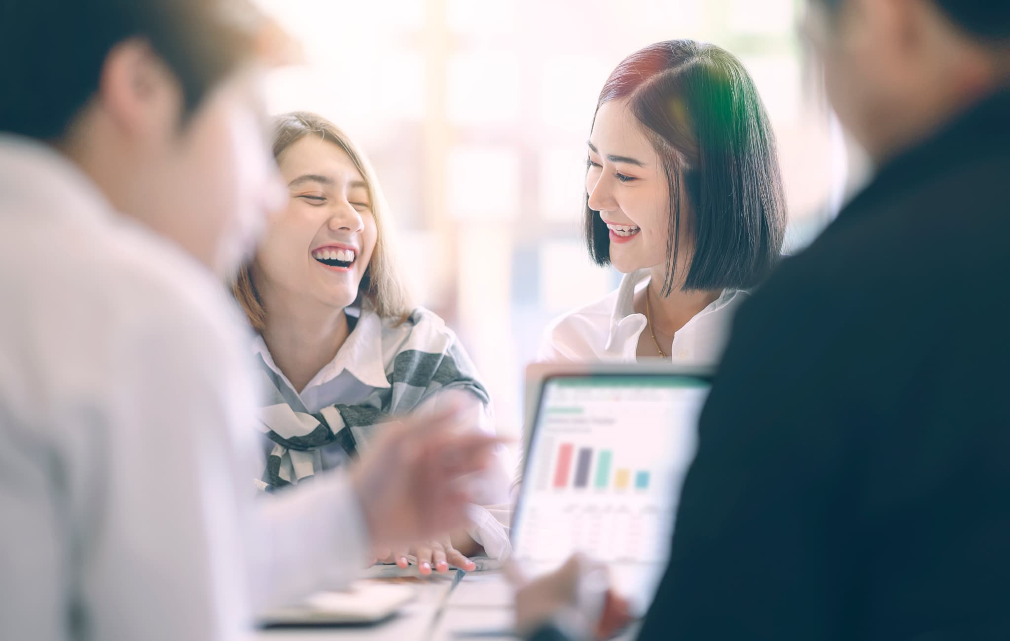休憩スペースを充実させる企業が増えている理由
